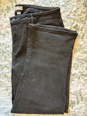 Ava & Viv Black High-Rise Jeans